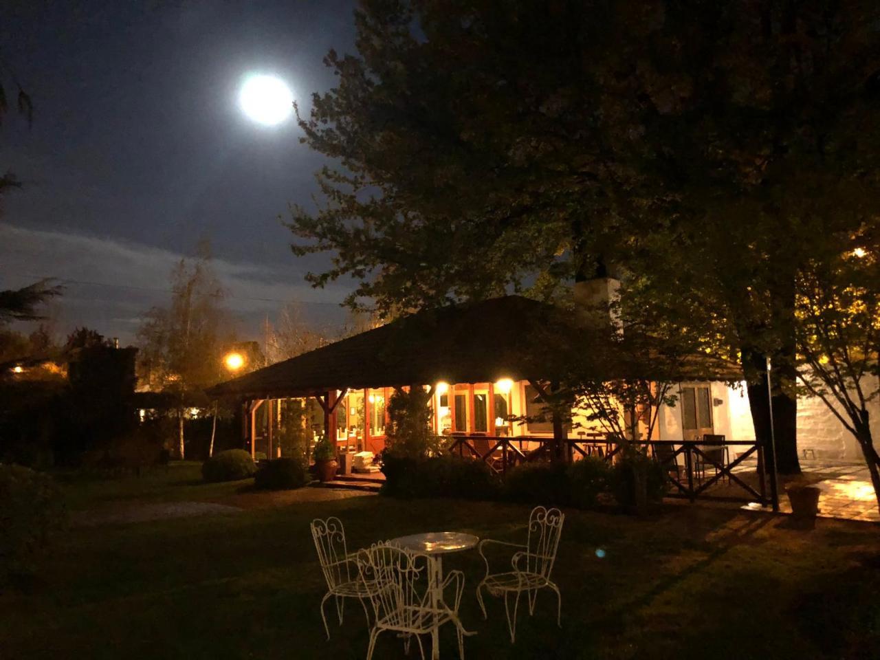 차크라스데코리아 Casa De Coria B&B 외부 사진